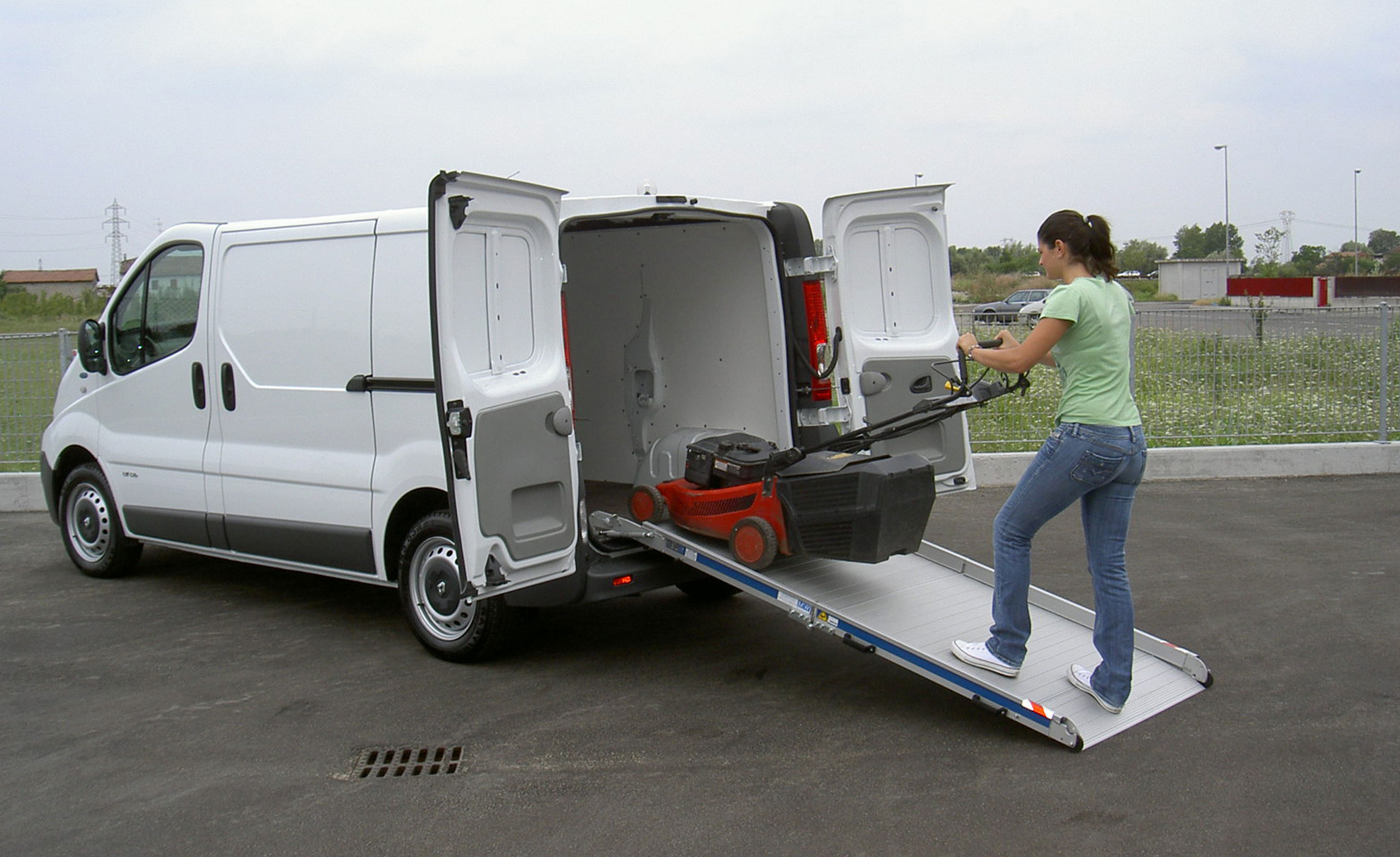 Loading Ramps in UAE